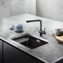 Blanco Linus-S Vario Single Lever Mono Pull Out Kitchen Mixer Tap with Silgranit Matching Finish
