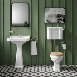 Butler & Rose Catherine Low Level Traditional Toilet - Pan & Cistern