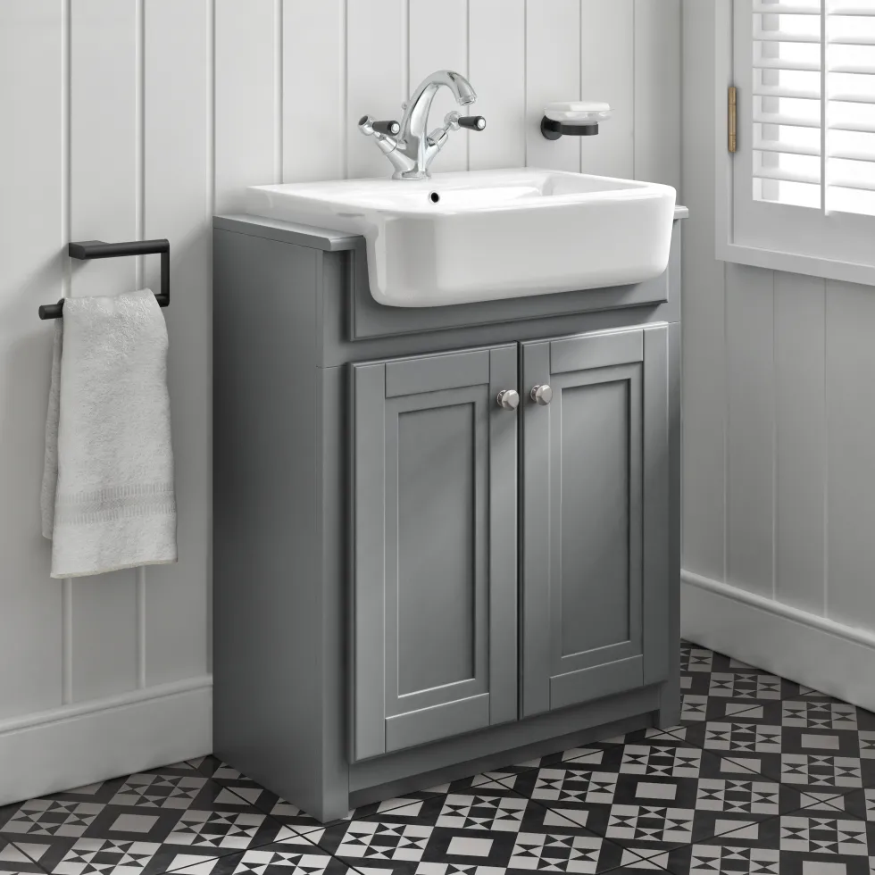 Butler & Rose Darcy Traditional Toilet & Vanity Unit Bathroom Suite