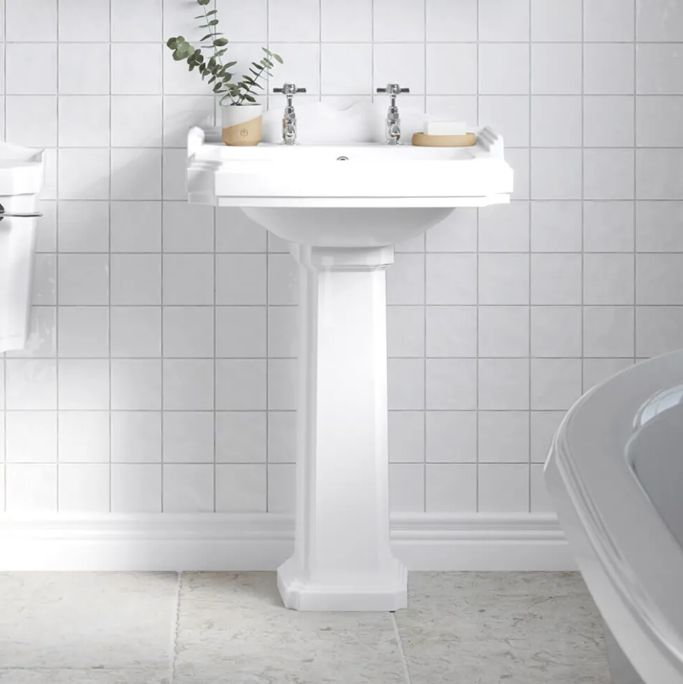 Butler & Rose Winston Traditional Bathroom Suite