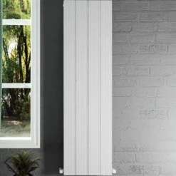 Carisa Elvino Vertical Aluminium Radiator