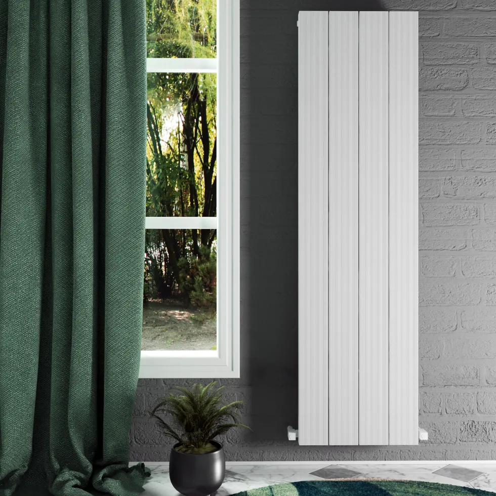 Carisa Elvino Vertical Aluminium Radiator