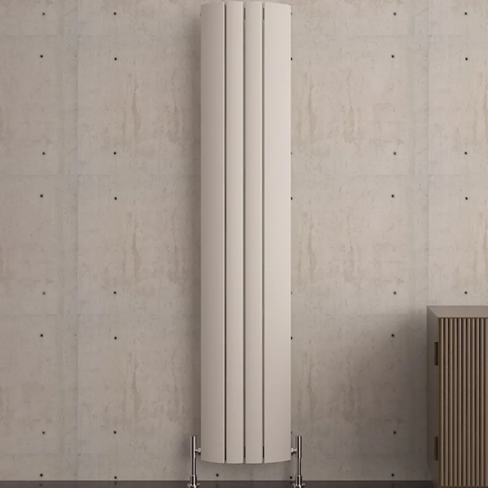 Carisa Gaia Oval Single Panel Vertical Aluminium Radiator