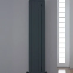 Carisa Mack Vertical Aluminium Radiator