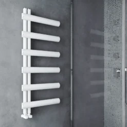 Carisa Moon L Offset Aluminium Heated Towel Rail