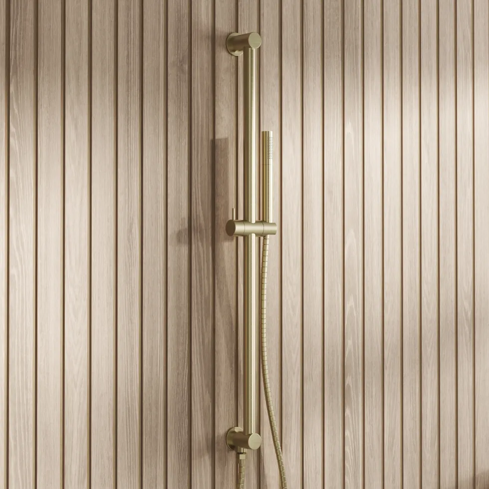 Core Concealed Thermostatic Valve, Fixed Head & Shower Rail Kit