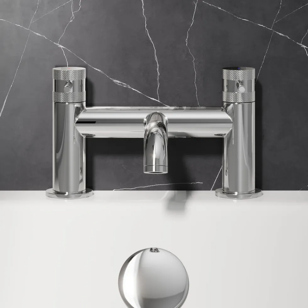 Core Deck Mounted Bath Filler
