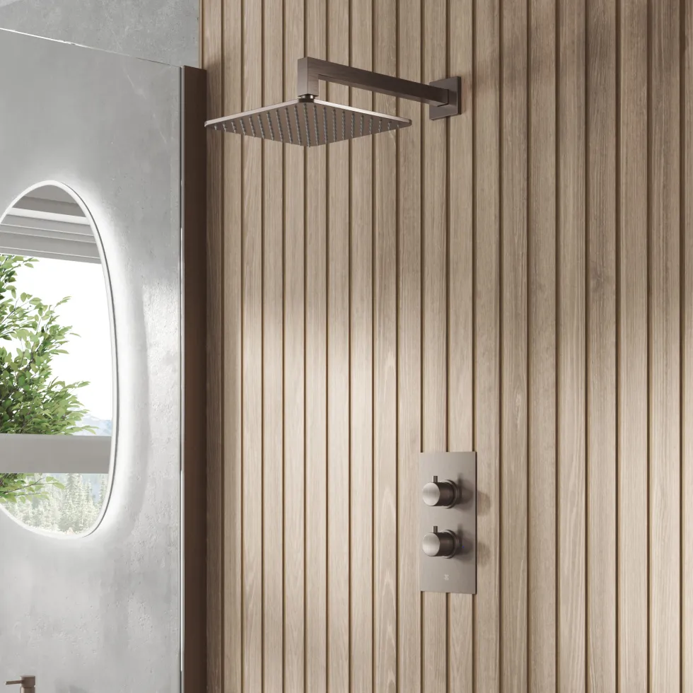 Core 1 Outlet Concealed Valve & Fixed Wall Mounted Square Shower Head