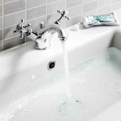 Crosswater Belgravia Crosshead Lux Mono Basin Mixer & Pop Up Waste - Chrome