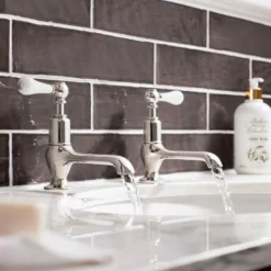 Crosswater Belgravia Lever Long Nose Basin Pillar Taps