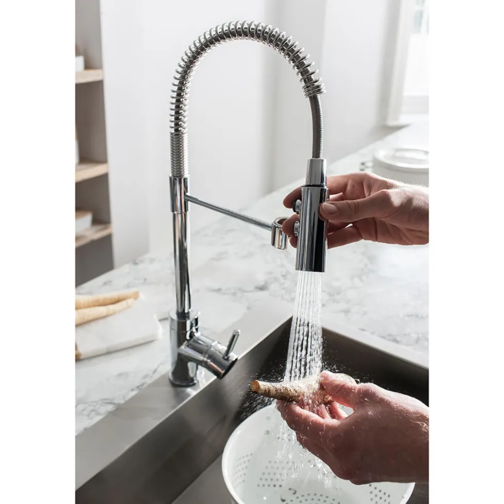 Crosswater Cucina Cook Side Lever Mono Kitchen Mixer with Flexi Spray - Chrome