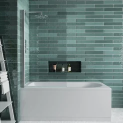 Drench Straight Single Ended Curved Bath & Shower Screen