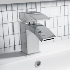 Emily Complete Modern Bathroom Suite with 1700mm L Shaped Shower Bath & Rimless Toilet