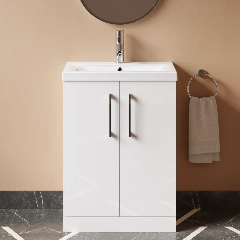 Erin Reinforced Shower Bath Suite with Rimless Toilet