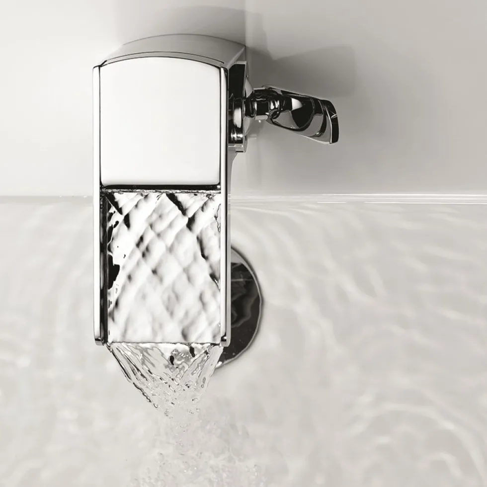 Flova Cascade Waterfall Mono Basin Mixer with Clicker Waste