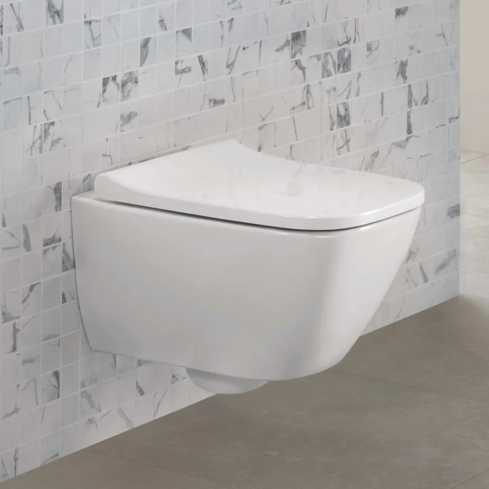 Geberit Smyle Rimless Compact Wall Hung Toilet & Soft Close Seat