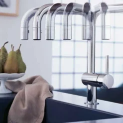 Grohe Minta Single Lever Mono Sink Mixer with Swivel 'U' Spout
