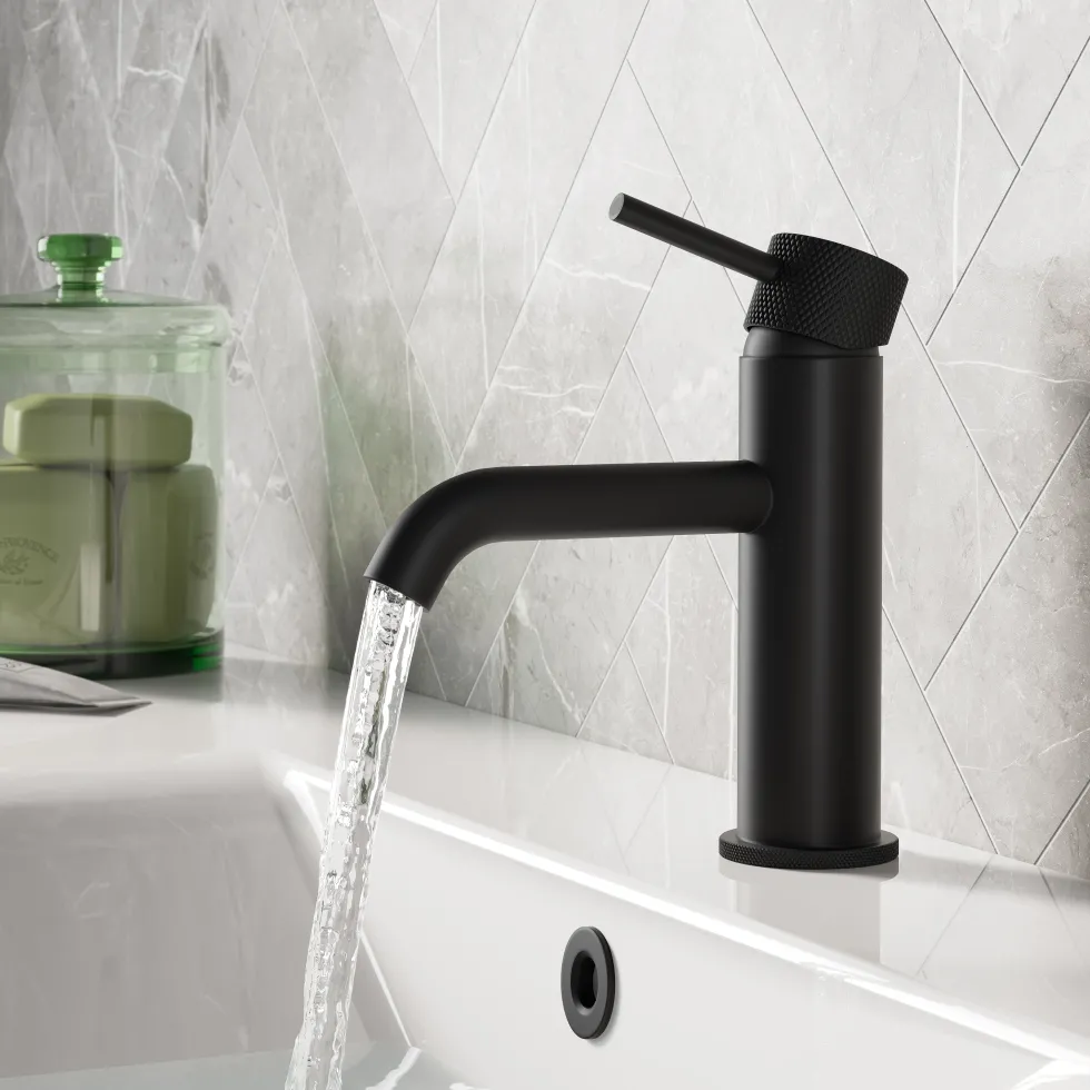 Harbour Clarity Knurled Basin Mixer Tap & Waste and Bath Shower Mixer Tap with Shower Kit