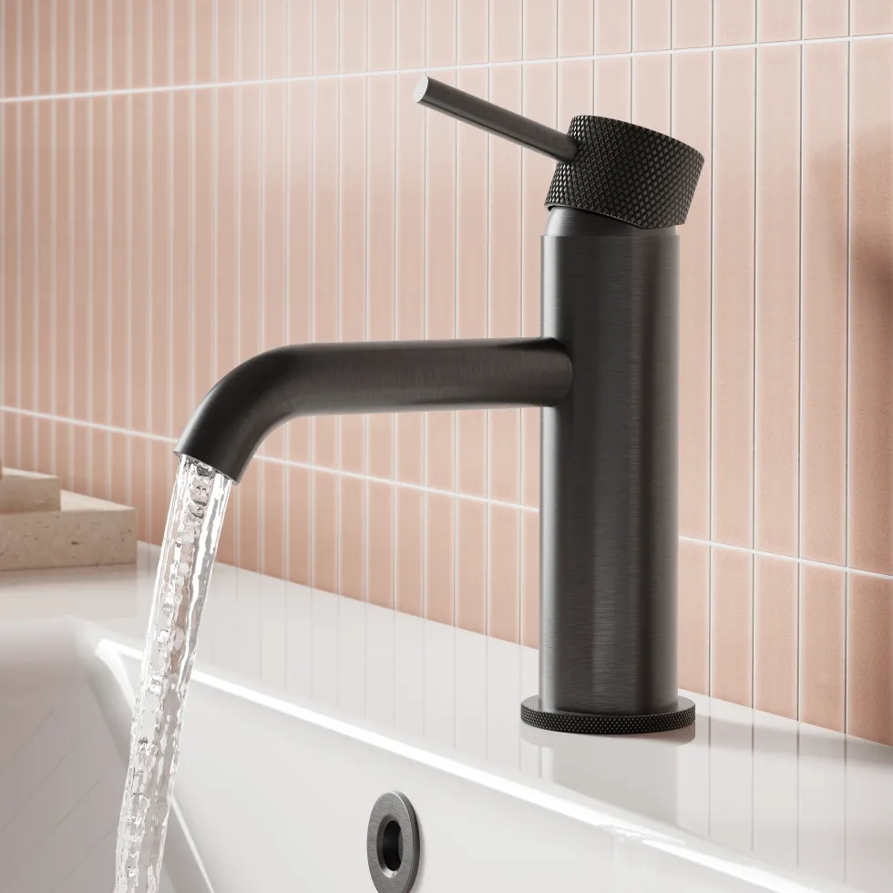 Harbour Clarity Knurled Basin Mixer Tap & Waste and Bath Shower Mixer Tap with Shower Kit