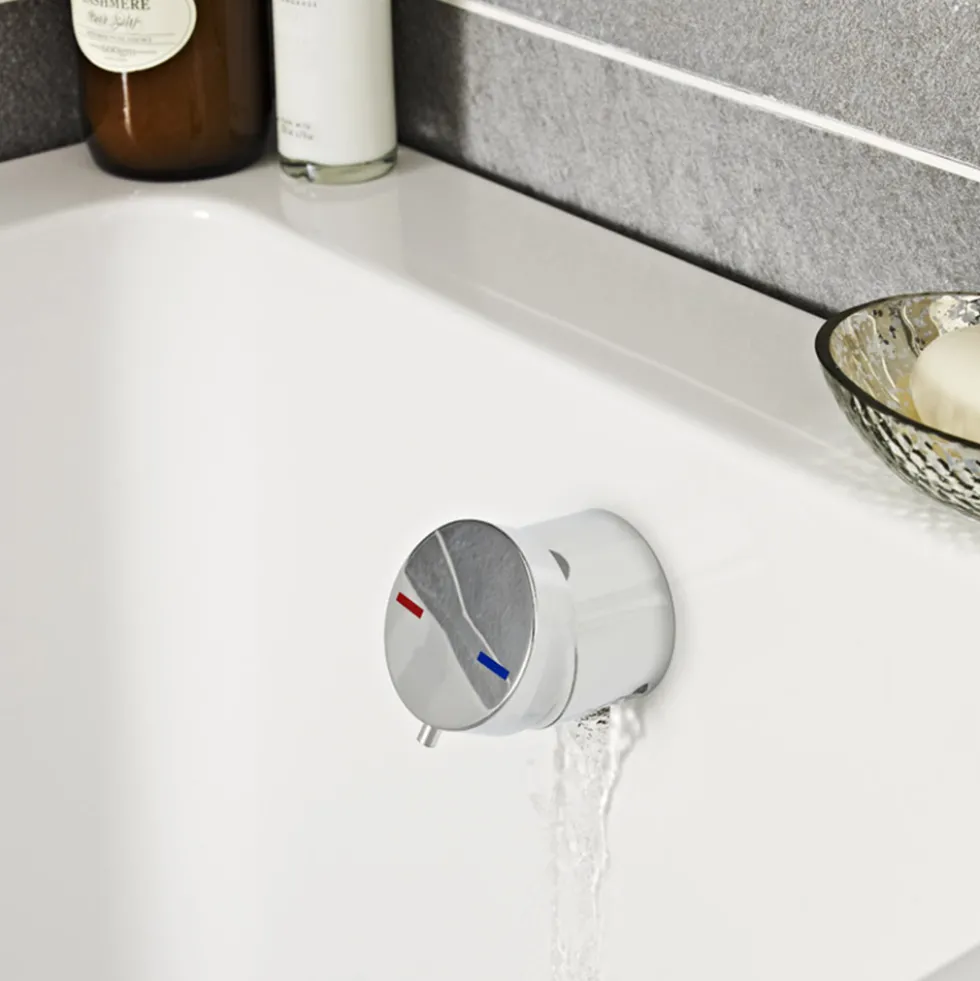 Hudson Reed Freeflow Bath Filler With Waste
