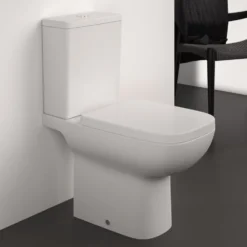 Ideal Standard i.life A Close Coupled Rimless Toilet with Soft Close Seat