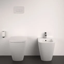 Ideal Standard i.life S Compact Back To Wall Rimless Toilet with Soft Close Seat