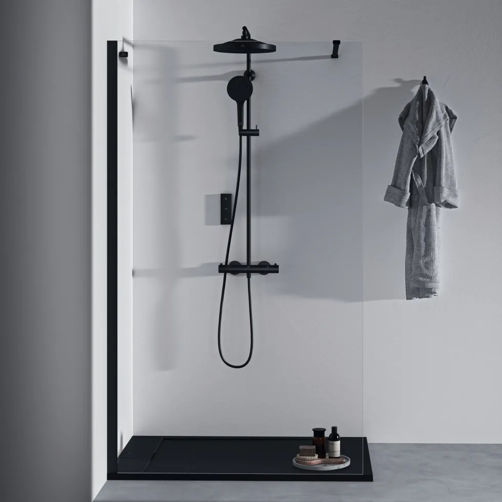 Ideal Standard Ultra Flat S i.life Jet Black Rectangular Anti-Slip Stone Resin Shower Tray - 5 Sizes