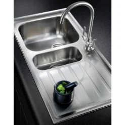 Rangemaster Manhattan 1.5 Bowl Brushed Stainless Steel Sink & Waste Kit with Right Hand Drainer - 1010 x 515mm
