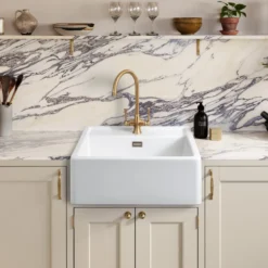 Rangemaster Sandwood 1 Bowl White Fireclay Ceramic Sit-On Belfast Sink With Tap Ledge & Waste Kit - 597 x 630mm