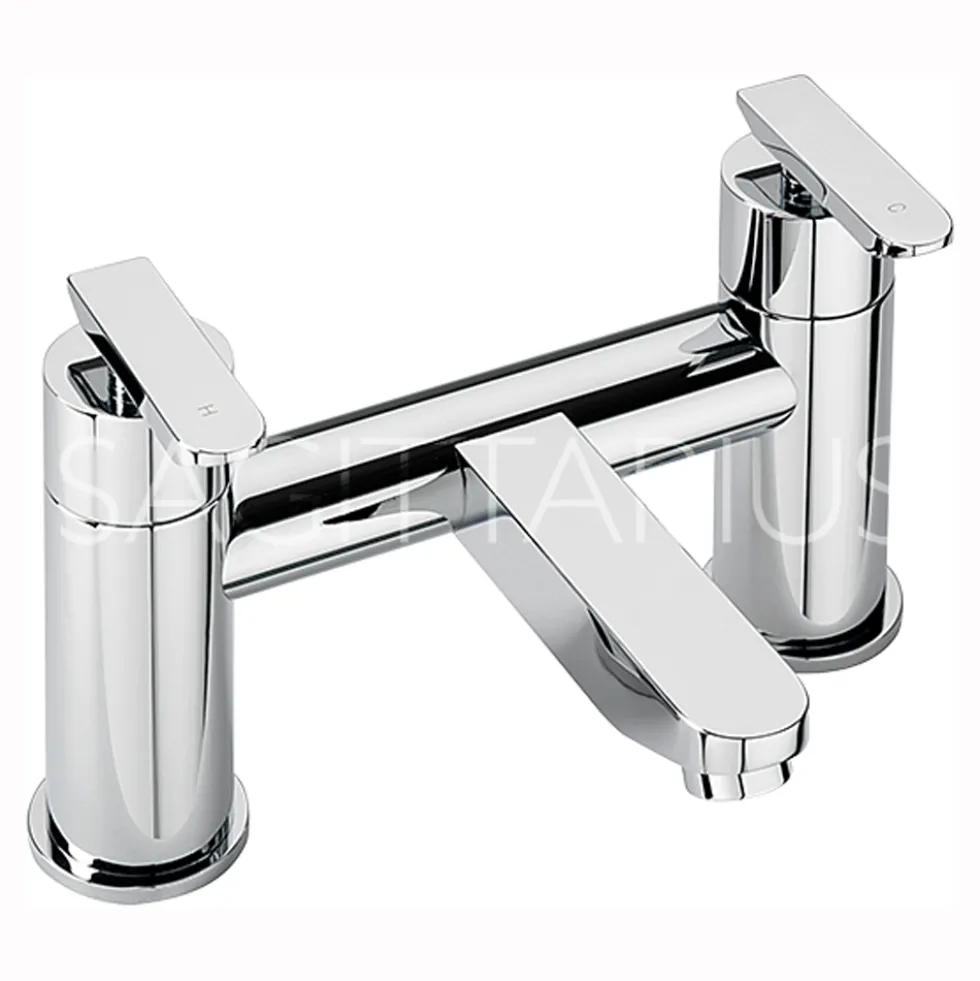 Sagittarius Eclipse Deck Mounted Bath Filler