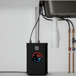 The Tap Factory Wisteria Traditional 4 in 1 Instant Hot & Cold Boiling Water Tap with WRAS Approved Boiler Unit & Filter - Chrome
