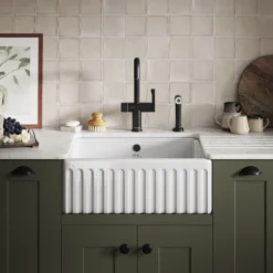 Thomas Denby Chiltern 1 Bowl Fluted White Ceramic Belfast Sink - 595 x 460mm