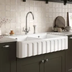 Thomas Denby Cotswold 2 Bowl Fluted White Ceramic Belfast Sink - 1000 x 535mm