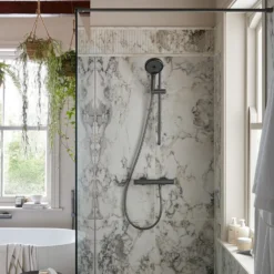 Vado Safari Multi Function Slide Rail Shower Kit