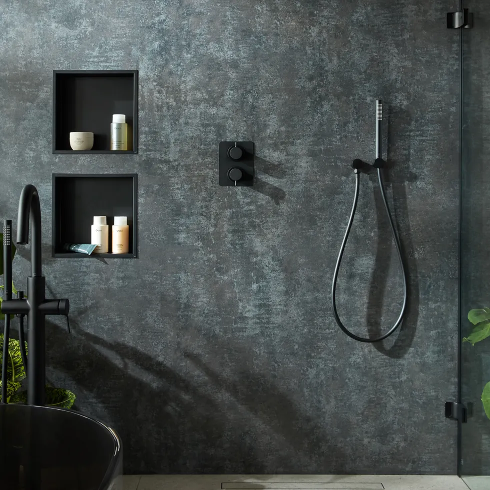 Vado Safari Shower Handset with Holder & 1500mm Hose