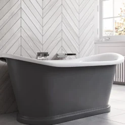 Vado Synergie Wall Mounted Waterfall Bath Spout