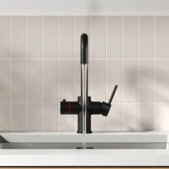 Vellamo Altair 3-in-1 Instant Boiling Water Tap with Boiler & Filter