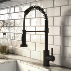 Vellamo Dalston Single Lever Mono Kitchen Mixer Tap with Flexi Spray