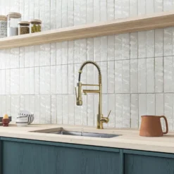 Vellamo Hanbury Professional Kitchen Pullout Spray Tap