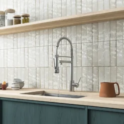 Vellamo Hanbury Professional Kitchen Pullout Spray Tap