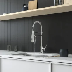 Vellamo Hanbury Professional Kitchen Pullout Spray Tap