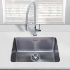 Vellamo Horizon Undermount Large Single Bowl Stainless Steel Kitchen Sink & Waste Kit - 530 x 450mm