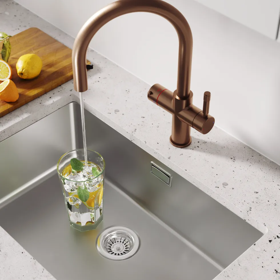Vellamo Luna 4-in-1 Pull Out Instant Boiling Water Tap with Boiler & Filter