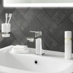 Vellamo Panache Basin Mixer with Clicker Waste