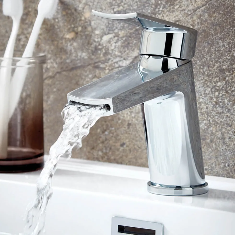 Vellamo Poise Mono Basin Mixer & Deck Mounted Bath Filler