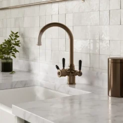 Vellamo Rigel Traditional Cruciform 3-in-1 Instant Boiling Water Tap with Boiler & Filter