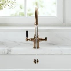 Vellamo Rigel Traditional Cruciform 3-in-1 Instant Boiling Water Tap with Boiler & Filter