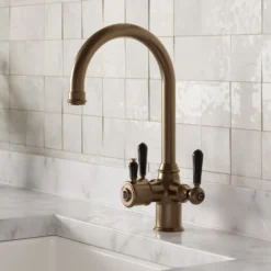 Vellamo Rigel Traditional Cruciform 3-in-1 Instant Boiling Water Tap with Boiler & Filter