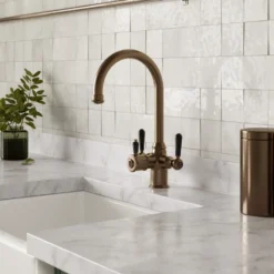 Vellamo Rigel Traditional Cruciform 3-in-1 Instant Boiling Water Tap with Boiler & Filter