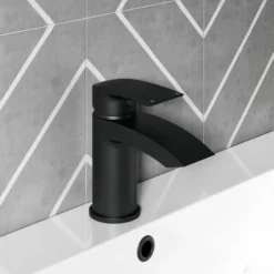 Vellamo Swift Matt Black Basin Mixer Tap & Waste and Bath Shower Mixer Tap with Shower Kit